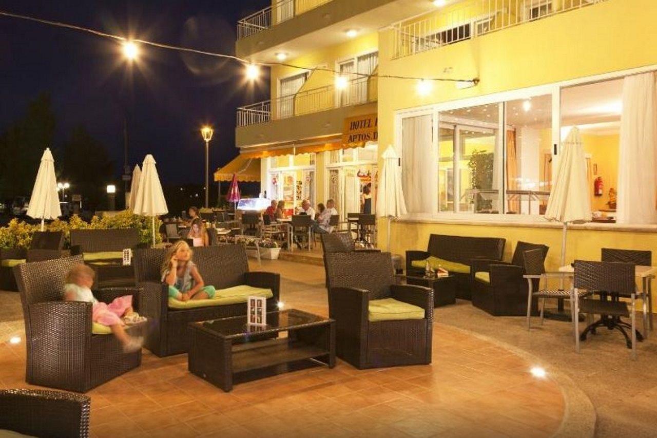 Hotel Panorama à Port de Pollença Extérieur photo